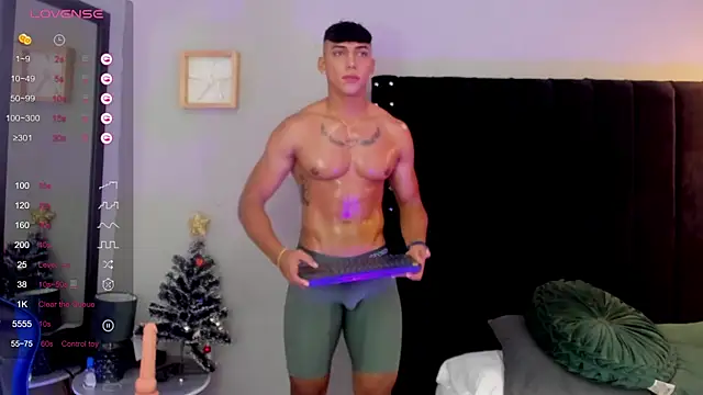 Bryan robayo5 online show from January 6, 11:14 am