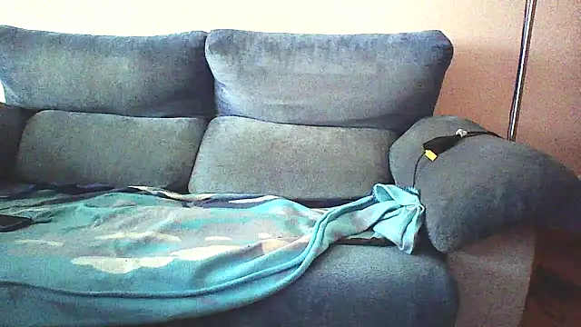 dura87 online show from March 29, 10:37 am