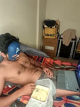 Amit22122 online show from March 31, 9:00 am