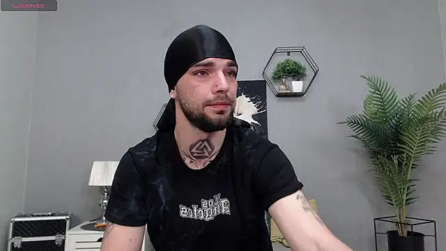 KaneHunter online show from April 25, 5:54 am