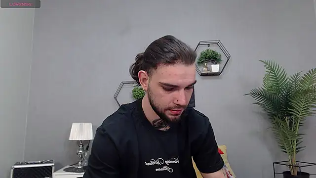 KaneHunter online show from April 24, 2:03 am