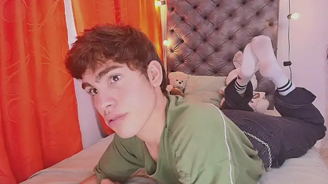 Jacobelord online show from April 7, 2:06 pm