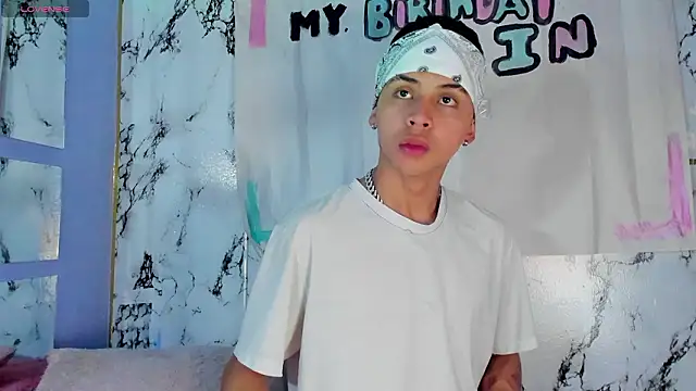 Prince Apolo online show from March 6, 8:50 pm