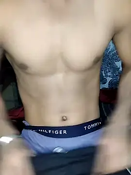 Fitboy07 online show from May 14, 9:46 pm