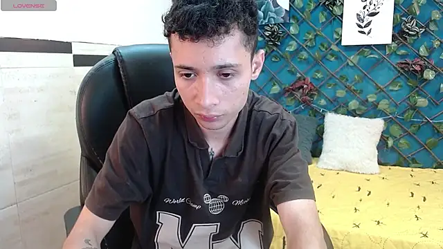 LucassSmith11 online show from June 12, 3:21 pm