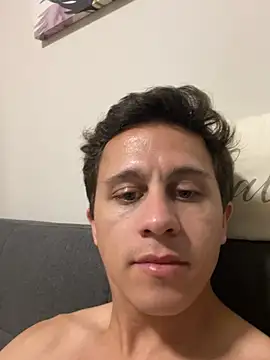 Emanueldickarg online show from January 11, 8:51 am