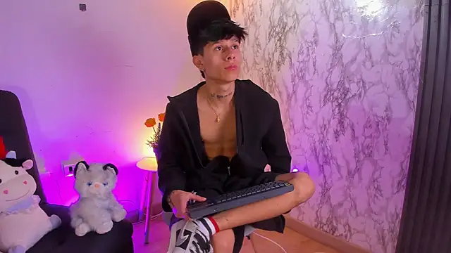 Jake beach  online show from January 9, 3:12 am