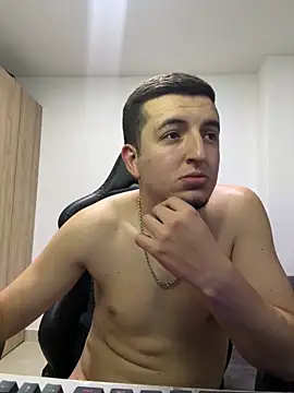 Liam jones10 online show from February 3, 6:22 am