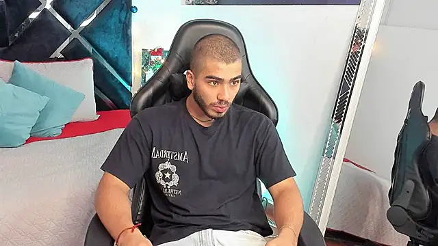 Franco banderas online show from December 19, 5:21 pm