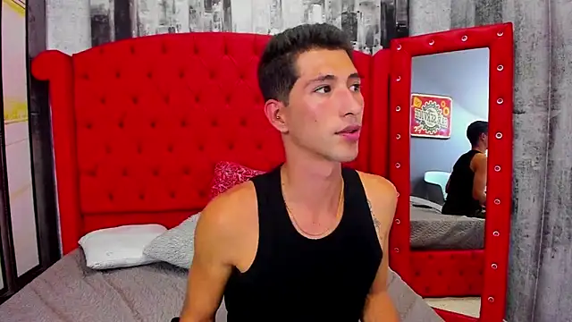 jay Bluee1 online show from December 18, 8:38 pm