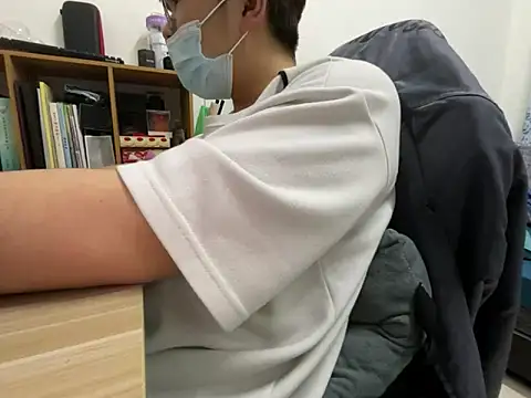 hiiiizzzz online show from February 15, 11:29 am