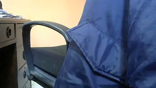 Yoghi65 online show from February 10, 10:31 am