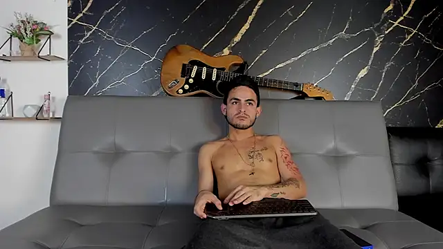 master king 777 online show from December 22, 8:28 pm