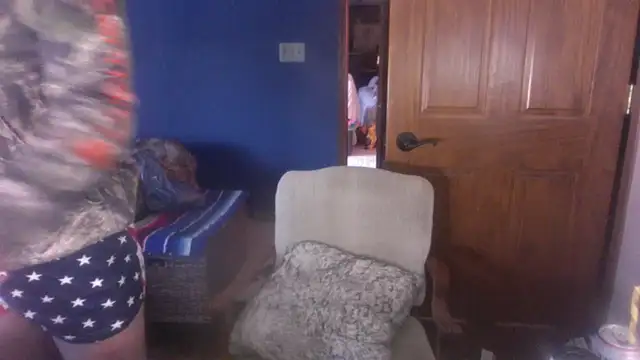 SpunRedneck online show from December 4, 9:55 pm