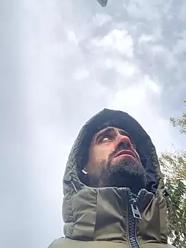 Ghost-Zero online show from April 19, 4:17 pm