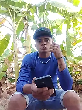 youngboypiss online show from February 5, 12:01 pm