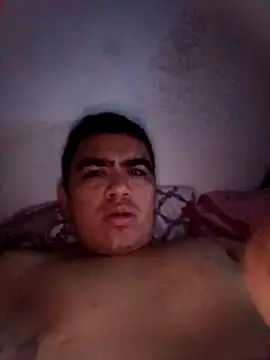 tragon01sexi online show from December 2, 8:17 am