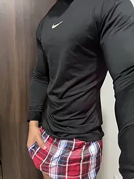 BrunoHot  online show from December 17, 2:24 pm