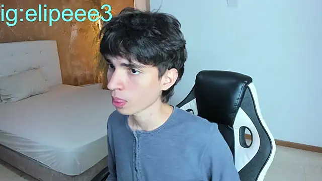 CONNOR STONNE  online show from March 6, 9:12 pm