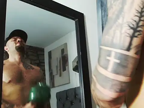 lucky smith1 online show from February 5, 7:43 pm