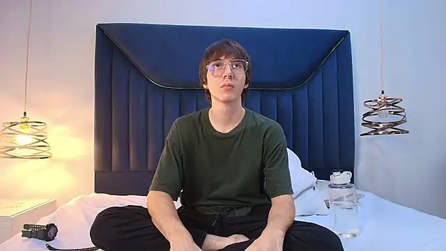 JeffBellfort online show from June 13, 3:04 am