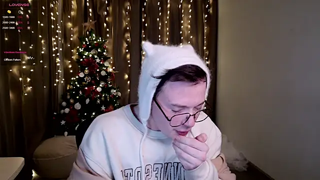 Kristenegor online show from December 16, 9:33 pm