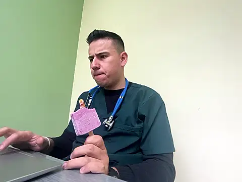 DONHALPA online show from January 9, 5:18 pm