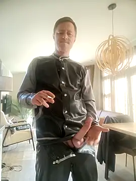 jefflatex45 online show from March 26, 2:10 pm