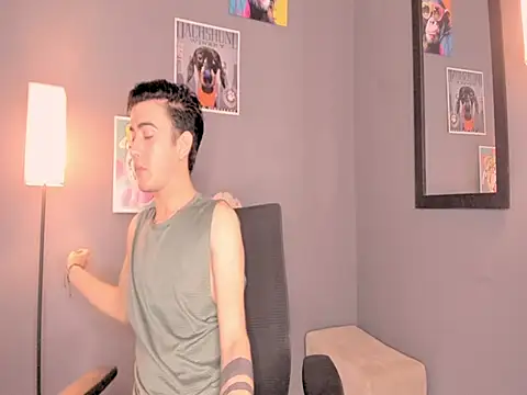 Feiccer Thomson1 online show from February 22, 7:15 pm