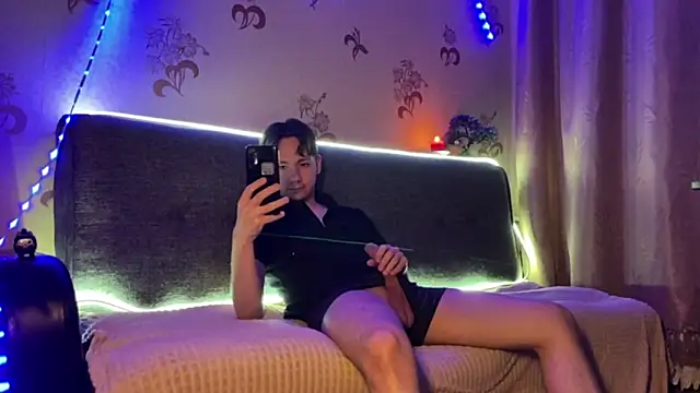 Mark6969s online show from December 4, 3:57 am