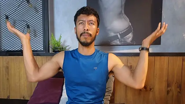 logan mercer online show from December 17, 7:31 pm