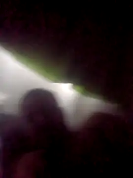 MaxeThays online show from February 5, 1:40 pm