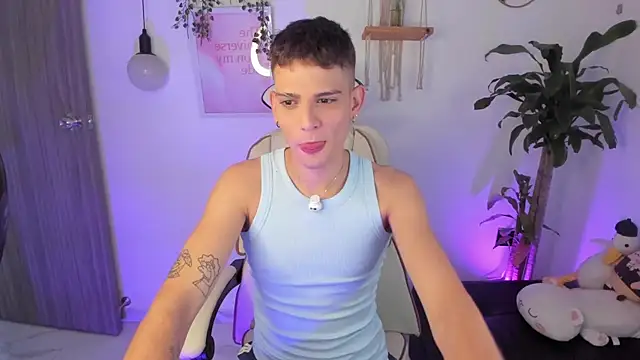 Jasson    online show from April 9, 6:03 pm