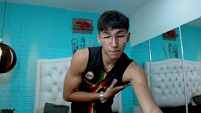 jeremy job online show from March 18, 12:30 pm