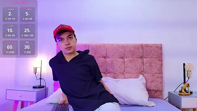 Kris Storm online show from February 3, 9:20 pm