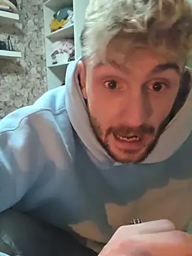 Dejvvvv95 online show from March 19, 5:38 pm