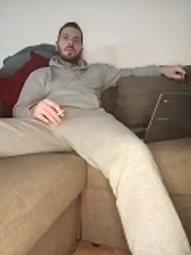 cheekycherryx online show from December 22, 12:52 am