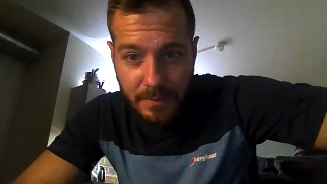 cheekycherryx online show from March 13, 12:40 am