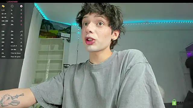 colestorm  online show from May 5, 4:25 am