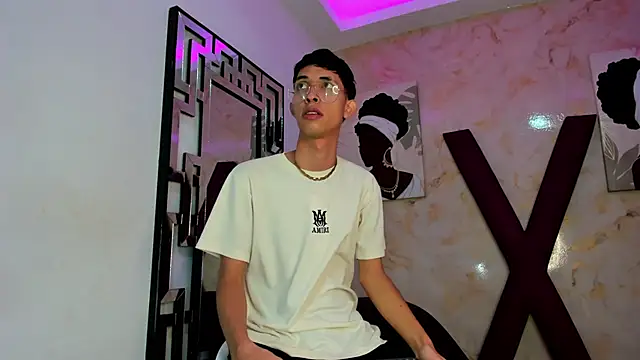 GOOD BOYS1 online show from February 22, 3:24 pm