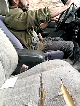 zouzounix online show from March 4, 1:40 pm