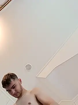 Max69690 online show from May 8, 8:48 am