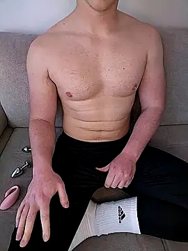 French 69000 online show from March 12, 8:44 am