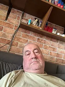 csikar online show from April 19, 12:04 pm