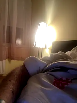 csikar online show from December 17, 5:47 am