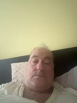 csikar online show from April 24, 4:37 am