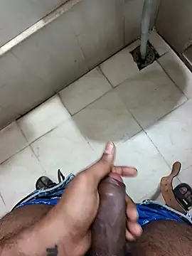 strongtits online show from December 18, 2:13 pm