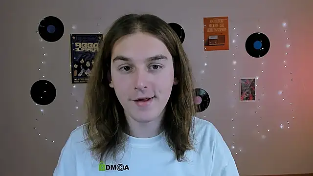 adrian hart online show from February 1, 9:41 am