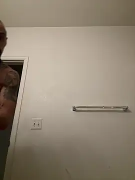 faces818 online show from March 19, 12:58 am