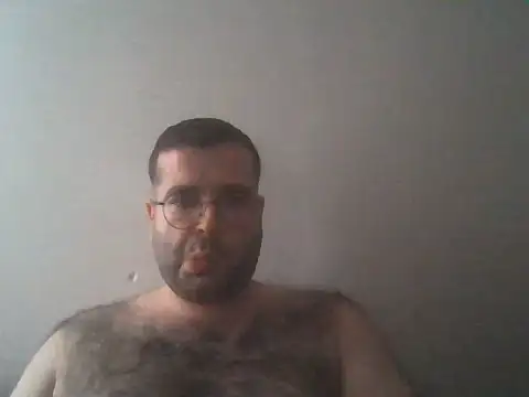 kkadam1 online show from April 16, 5:40 am